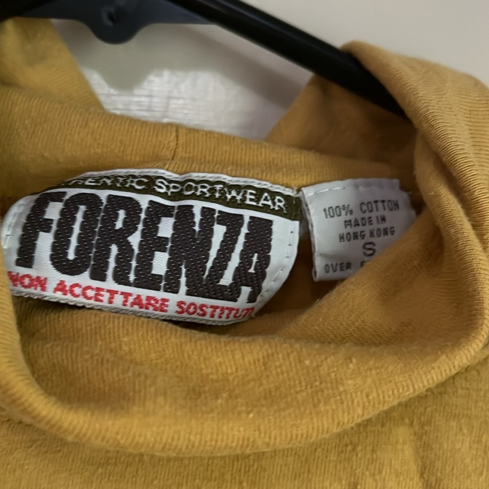 Vintage 80’s Forenza turtleneck in women’s small. GUC - Picture 3 of 3